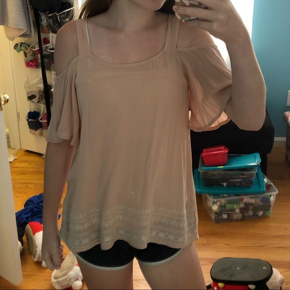light pink/cream open shoulder top